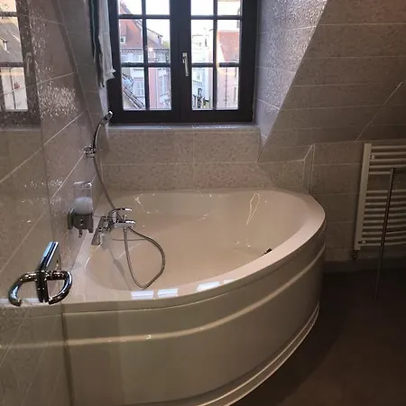 In Le 34 Petite Venise * Кольмар